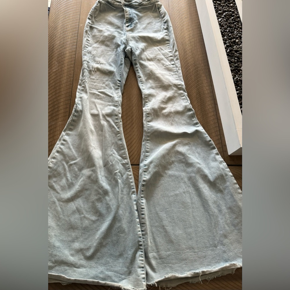 Free people jeans/extreme flare